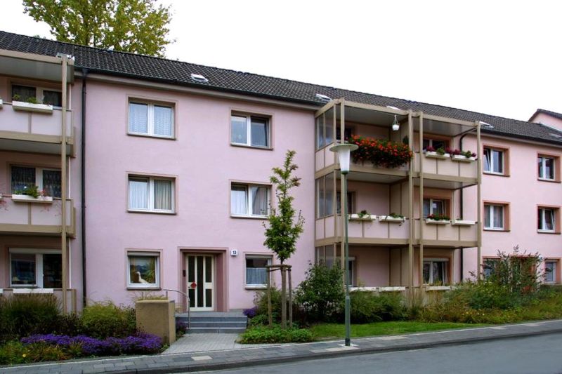 Schöne Wohnung mit großer Küche - Foto 1