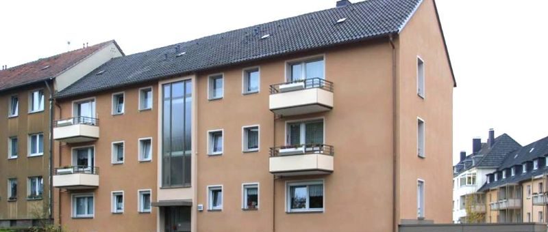 16676381