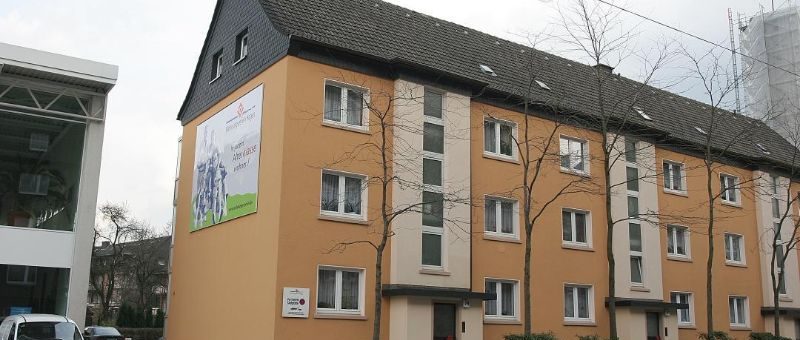 16676421
