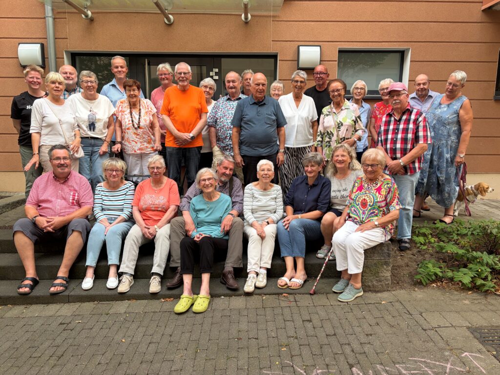 mieterfest henschelstr gruppenfoto 2026